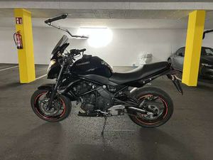 KAWASAKI ER - 6 N SCHWARZ