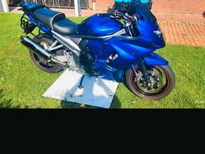 SUZUKI GSX 1250FA, SPORTLEHRER, REISEMOTORRAD