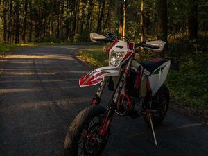 KTM EXF-F 450 (SIX DAYS EDITION)