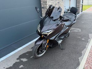 SCOOTER TMAX