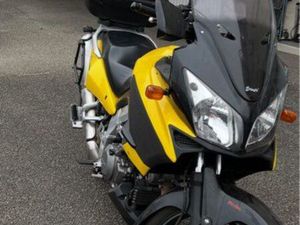SUZUKI DL1000 V-STROM