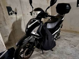 SYM SYMPHONY 50 – 12 144 KM – EN L’ÉTAT