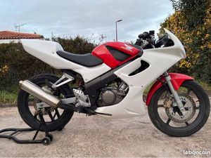 HONDA CBR 125 – 2005 – BASE IDÉALE PROJET PISTE