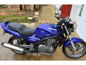 KAWASAKI ER-5