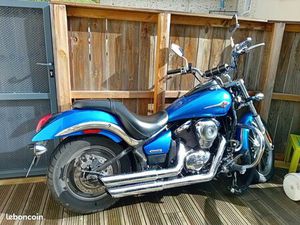 KAWASAKI VN900 CUSTOM