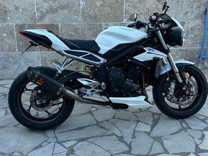 TRIUMPH STREET TRIPLE RS 765
