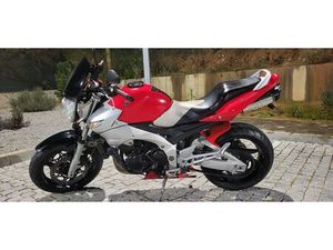 SUZUKI GSR 600 – EXCELENTE ESTADO VALONGO DO VOUGA