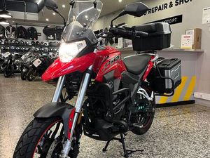 VORTEX RX1 125 CC DE 2022 EM ÓPTIMO ESTADO COM 3 MALAS E CRASHBARS AGUALVA E MIRA-SINTRA