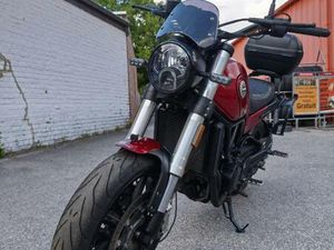 ② BENELLI 500 LEONCINO