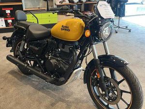 ② ROYAL ENFIELD MÉTÉOR 350 CC 3.049 KM COMME NEUVE ... 3.950 €