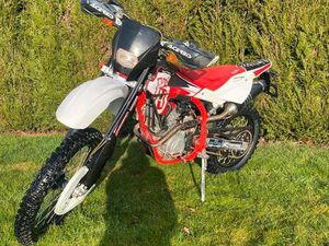 ② ENDURO SWM RS 125 R (A1 RIJBEWIJS)