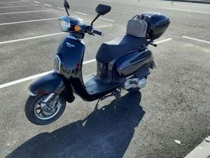 MOTO DE ESTRADA 125 DAELIM ÍLHAVO (SÃO SALVADOR)