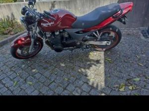 KAWAZAKI ZR-7 !!URGENTE!! VILA VERDE E BARBUDO
