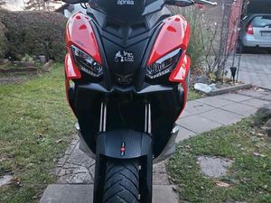 APRILIA SR GT 125 S CBS E5 RED BLACK