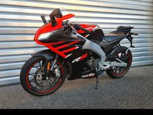 APRILIA RS125 EURO 5 LED 3.300KM
