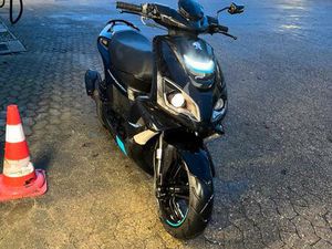 PEUGEOT SPEEDFIGHT 4