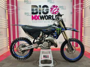 YAMAHA YZ 125 2023 MONSTER EDITION - FULL HGS - BRANDNEW PISTON & TYRES