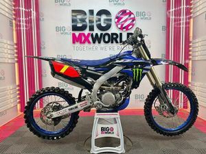 YAMAHA YZF 250 2023 - 65 HOURS - COMPLETELY STOCK