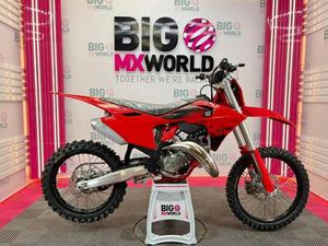 GAS GAS MC 125 2026 - ZERO HRS / PX WELCOME / NATIONWIDE DELIVERY