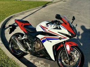 HONDA CBR500R MODELO 2016 BENFICA