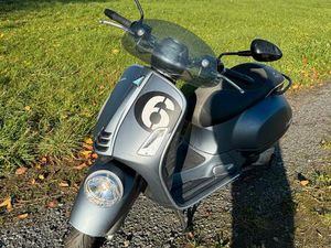 VESPA GTV HPE 300 SEI GIORNI EDITION