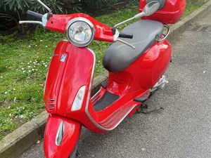 PIAGGIO PRIMAVERA VESPA 50 PRIMAVERA ROSSO