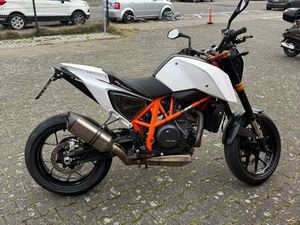 KTM DUKE 690R
