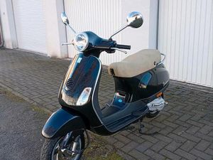 VERKAUFE VESPA LX 50 CCM. C38.