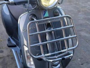 VESPA PRIMAVERA 50 I-GET 4T 3V – NEUZUSTAND – NUR 22 KM!