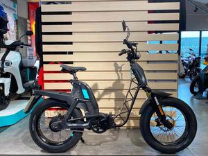 EX DEMO YAMAHA BOOSTER FOR SALE IN NEWPORT