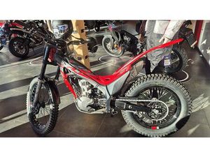 MOTO NEUVE: HONDA MONTESA COTA 4RT 260