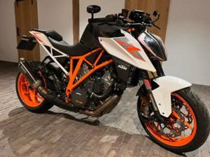 KTM 1290 SUPER DUKE R KEYLESS FULL PACKAGE 16000 KM 2017 — MOTOREN | KTM — MARKTPLAATS