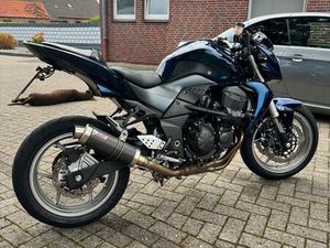 KAWASAKI Z750 MEGA SOUND NEUE REIFEN