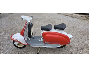 1961 INNOCENTI LAMBRETTA 125 LI A VENDRE