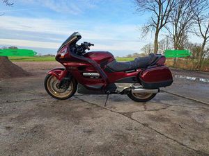 HONDA ST 1100 PAN EUROPAN MOTORRAD