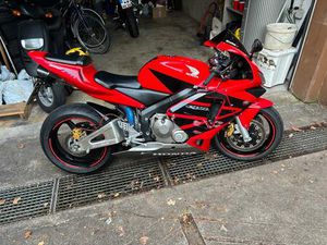 HONDA CBR600RR PC37