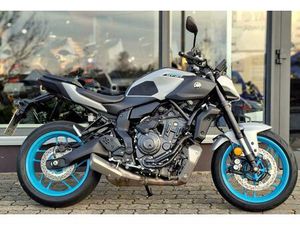 YAMAHA MT-07 Y-AMT VORFÜHRER HYPER NAKED BIKE