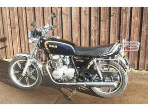YAMAHA XS 400