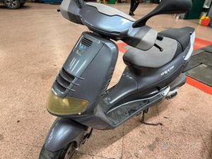 PIAGGIO SKIPPER 150 (1997) O 15 000 KM