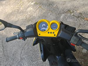 YAMAHA AEROX 50 CC