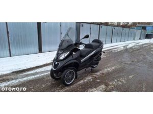 PIAGGIO MP-3