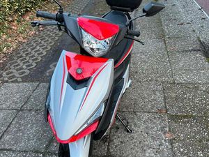 NOVA CITY 50 ROLLER 45KM/H NUR 57KM MIT TOPCASE