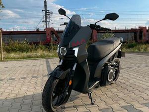 SEAT MO 125 CCM ELEKTROROLLER/ E-ROLLER - DARK ALUMINIUM MATT