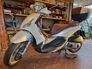 PIAGGIO BEVERLY 300 BIANCO