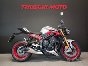 TRIUMPH STREET TRIPLE RX