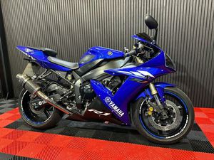 2003 YAMAHA YZF R1 A VENDRE
