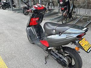 VENDO MALAUGURI PHANTOM F12 CANTON TESSIN -