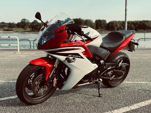 HONDA CBR 600 FA PC 41