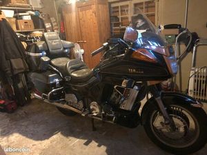 VEND MOTO 1300 VENTURE