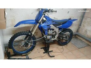 YAMAHA YZF 250